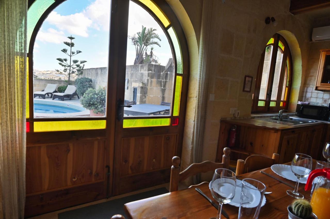 הוילה Għarb Mill House מראה חיצוני תמונה