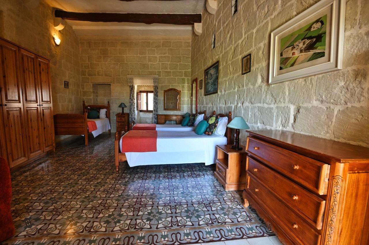 הוילה Għarb Mill House מראה חיצוני תמונה