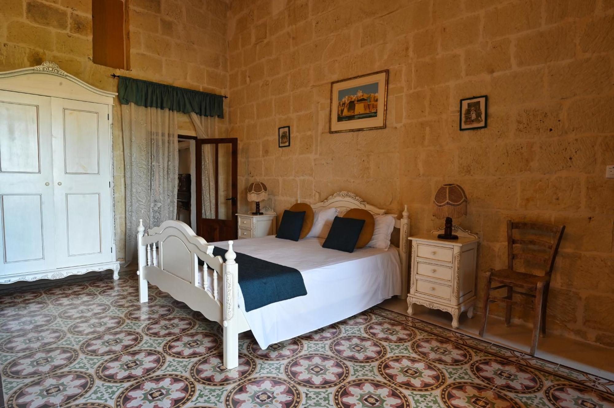 הוילה Għarb Mill House מראה חיצוני תמונה